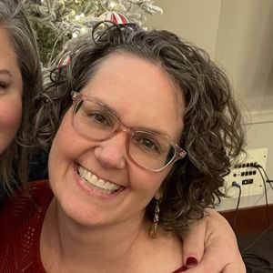 Meet your Posher, Monica